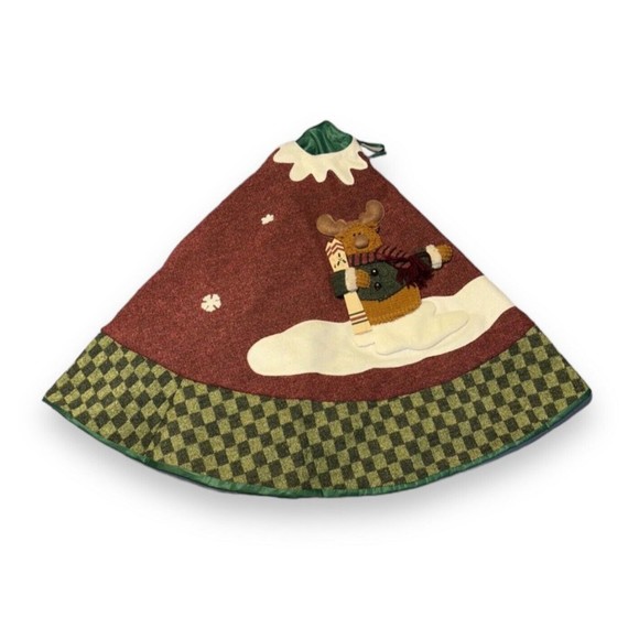 Christmas Tree Skirt 3-D SKIING MOOSE Appliqué 49 in. Rustic Red / Green Checker - Picture 2 of 10